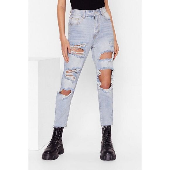 MOMOKROM High Waisted Distressed Raw Hem Mom Jean in Light Wash, Size 4 - Picture 8 of 16